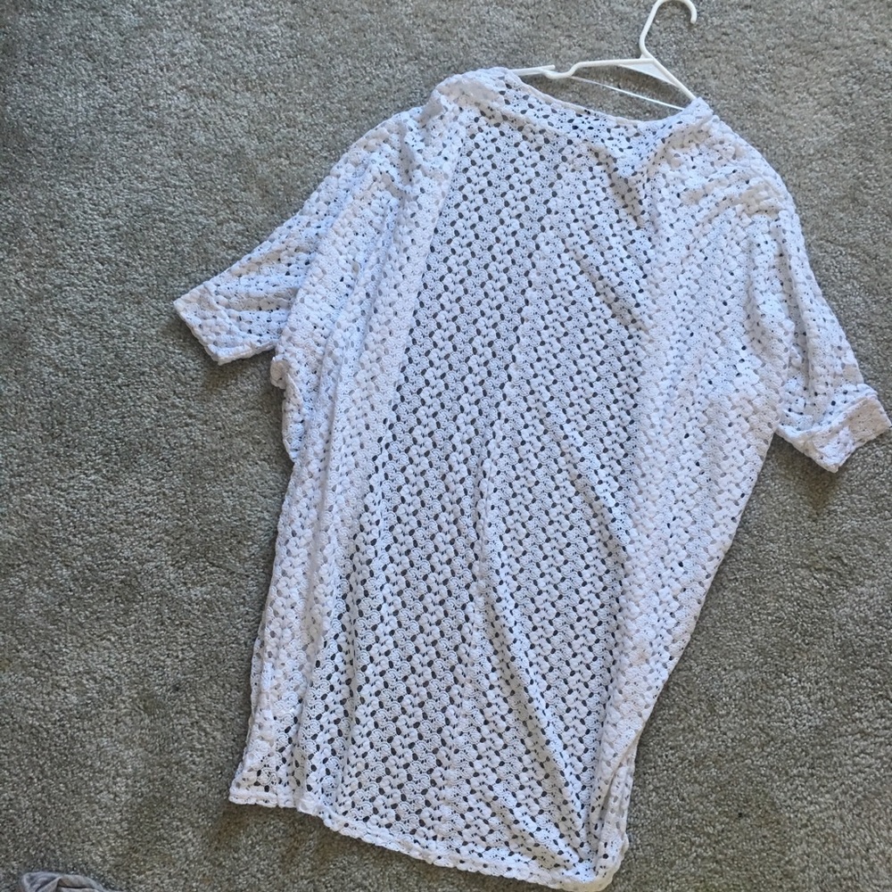White knitted cardigan